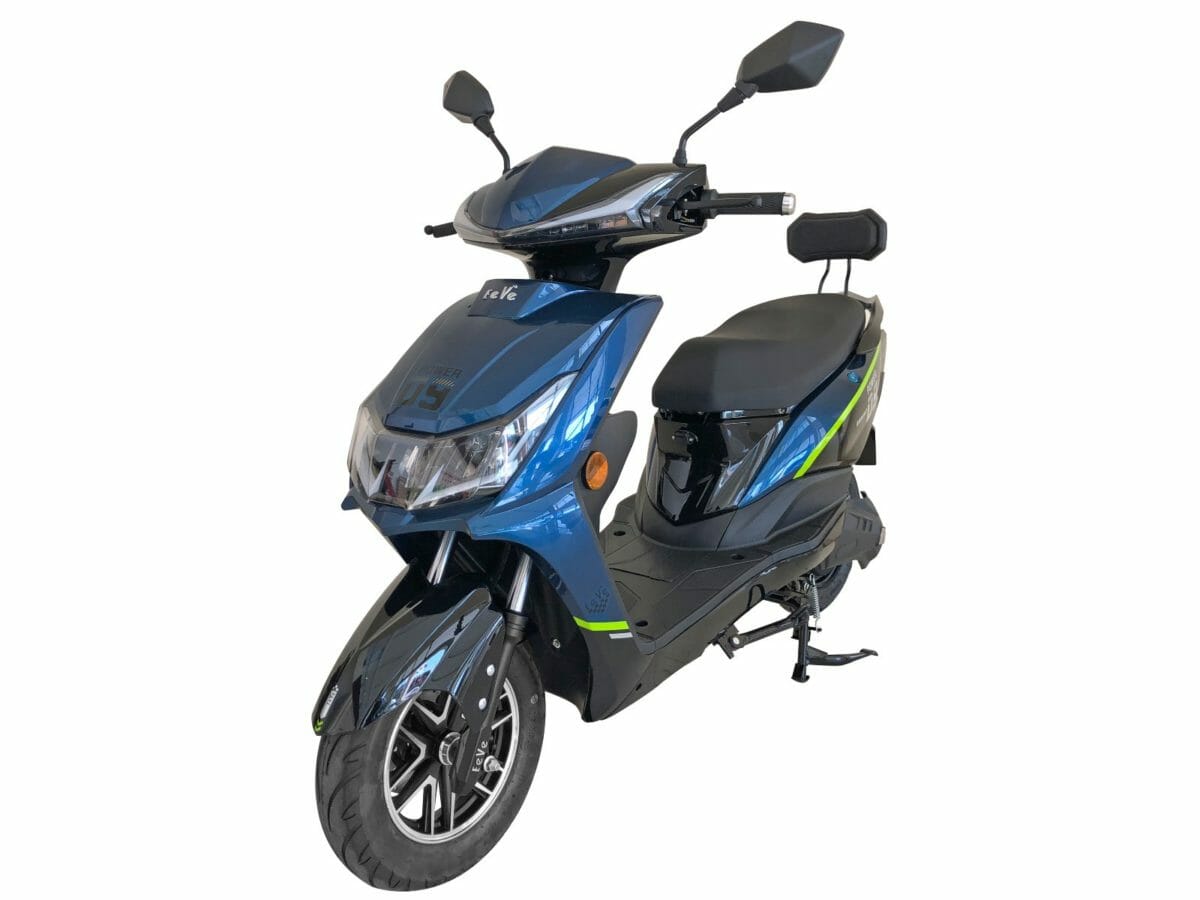 Eeve Electric scooters – Atreo and Ahava (1)