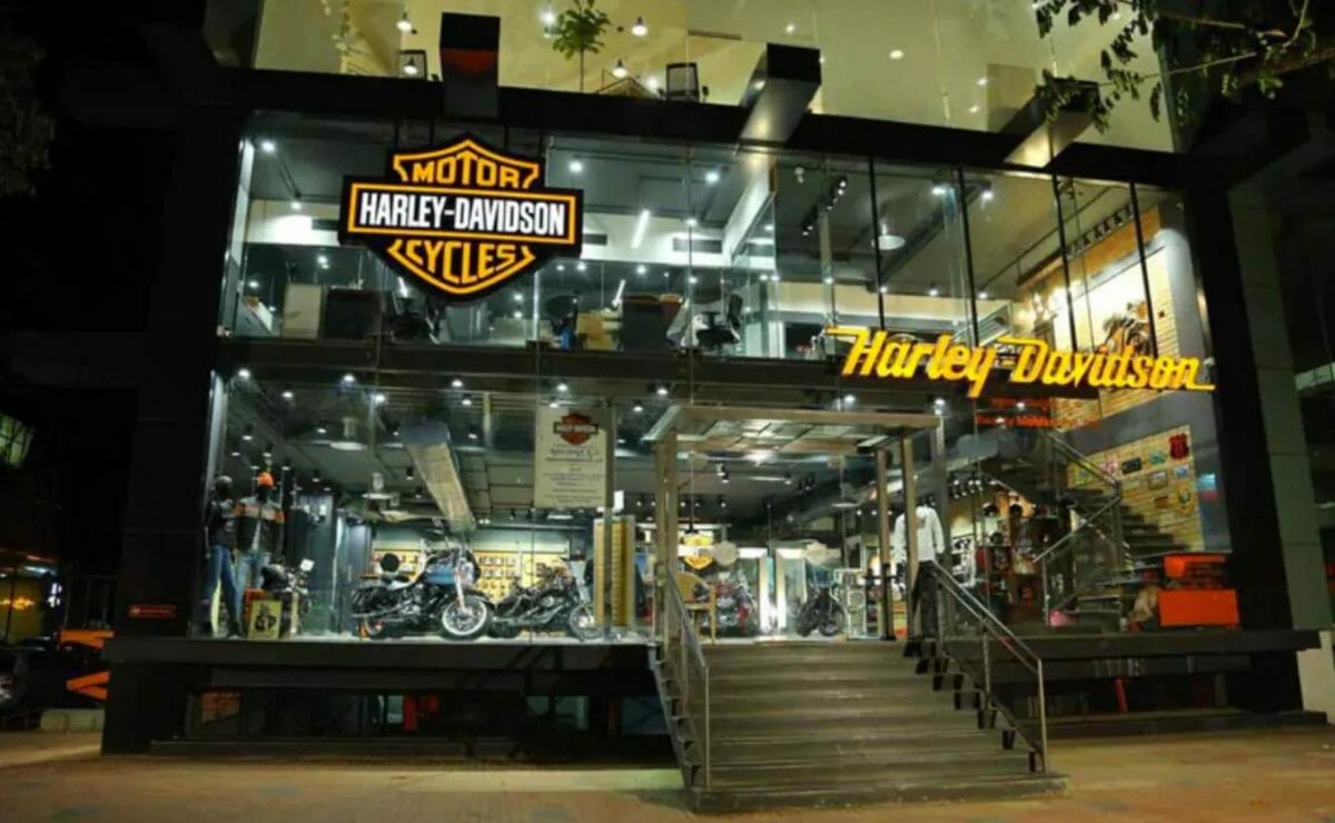 Harley Davidson dealers (1)