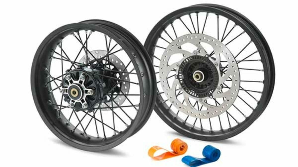 KTM  Adventure spoke wheels