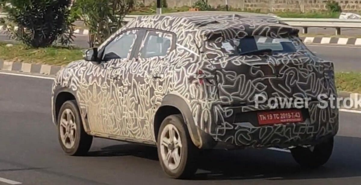 Renault Kiger spied again (1)