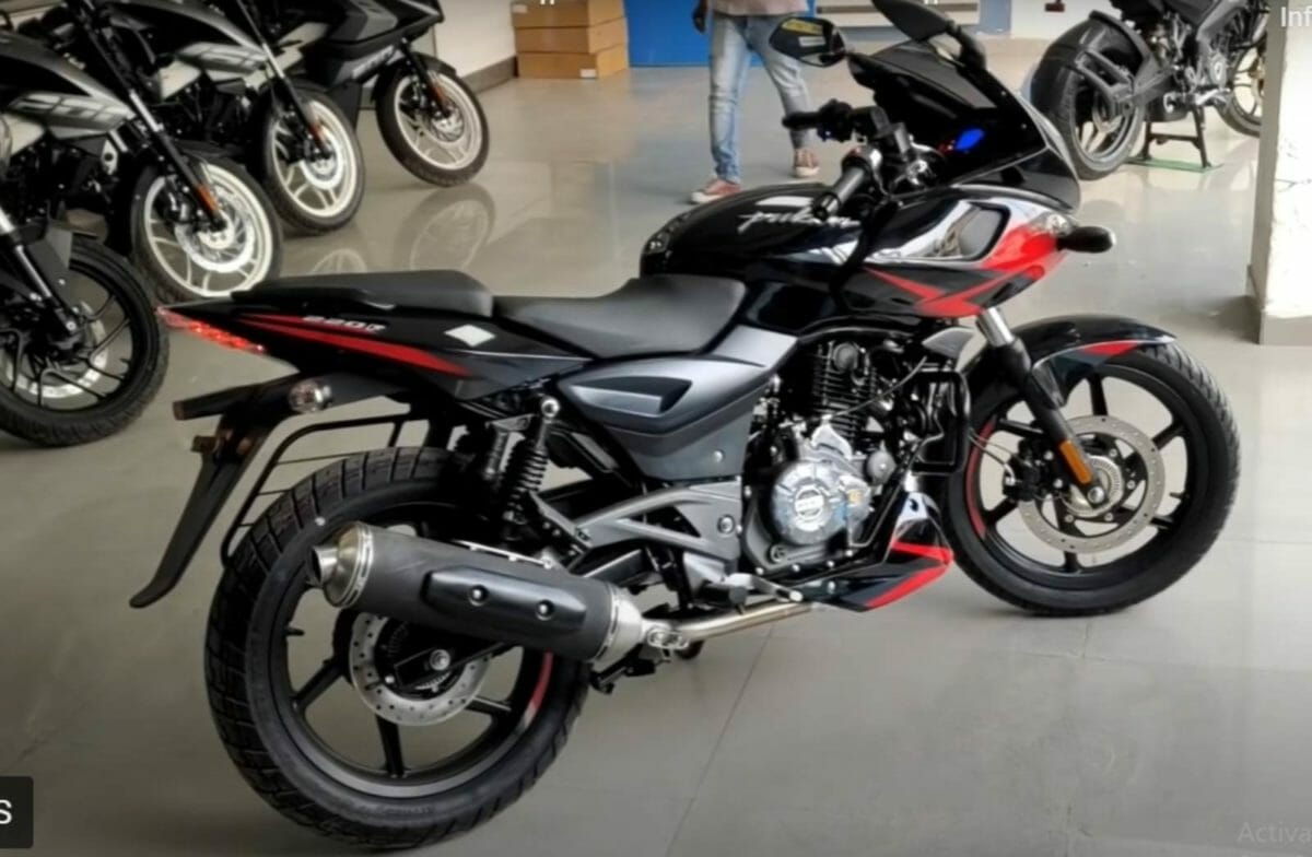 Bajaj Pulsar F