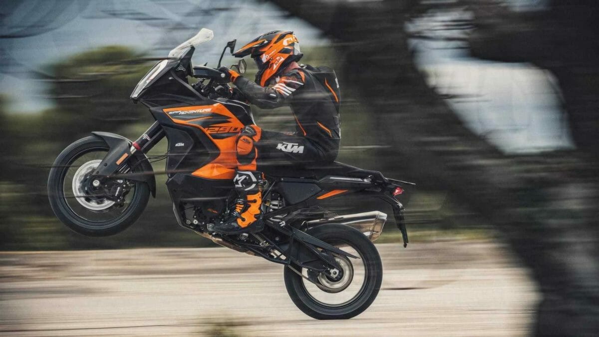 2021 KTM 1290 Adventure S (1)