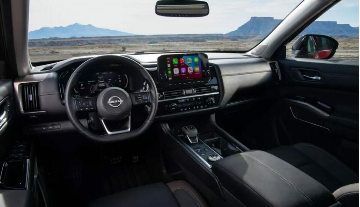 Nissan Pathfinder 2021 interiors (1)
