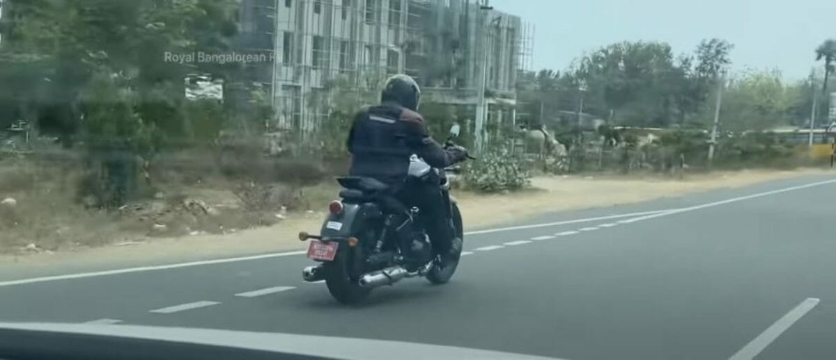 Royal Enfield 650 cruiser spied testing 1