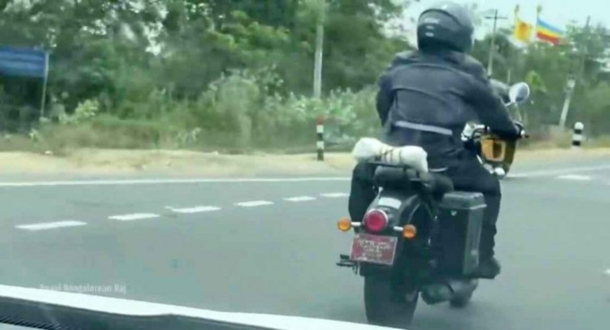 Royal Enfield Classic 350 spied