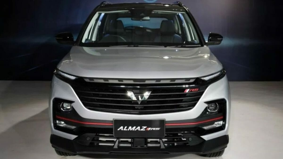 WUling Almaz RS (2)