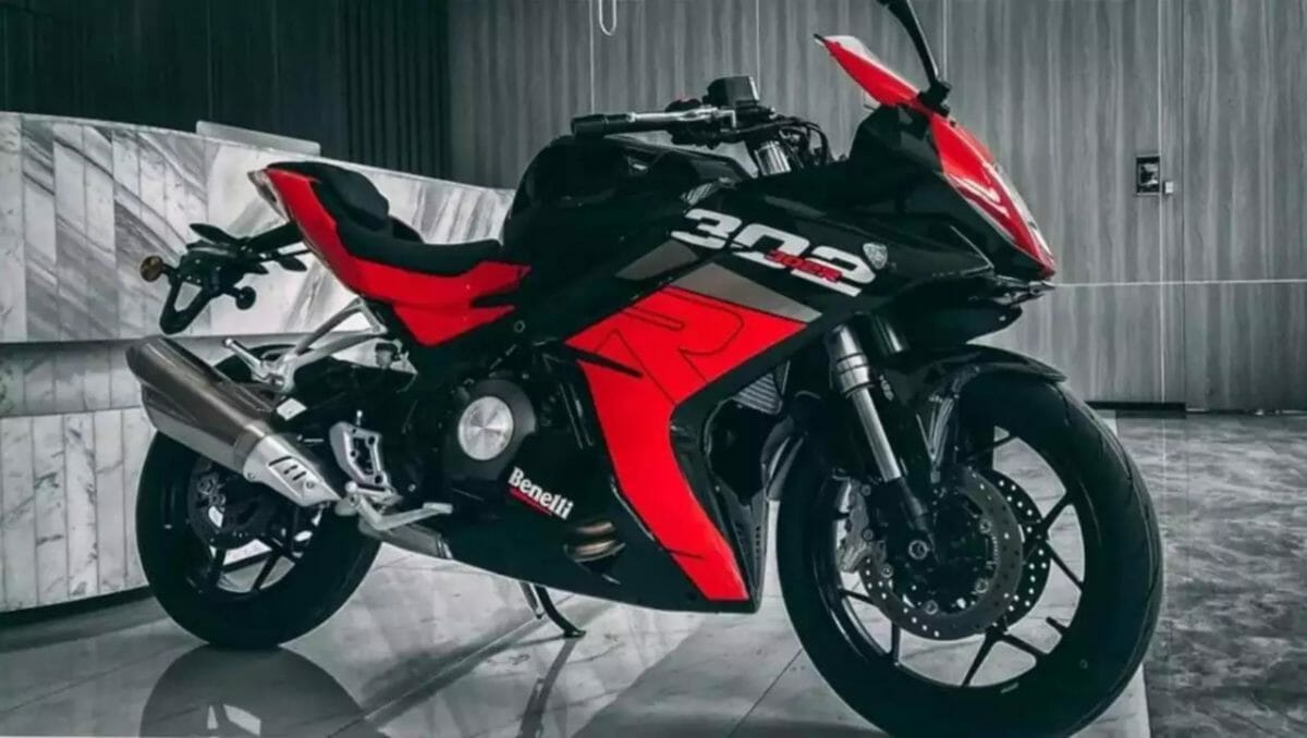 Benelli R unveiled