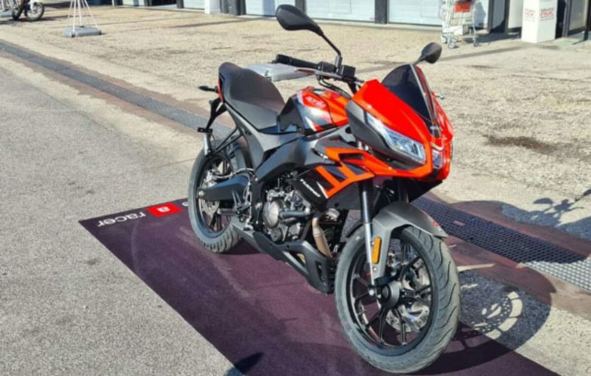 Aprilia tuono 125 2021