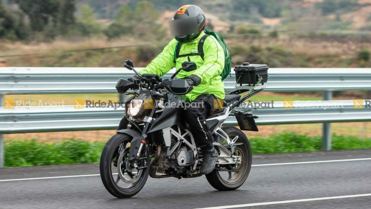 KTM Duke  spied