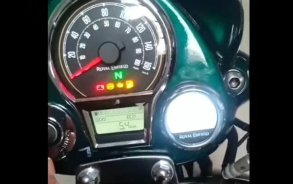 Royal Enfield Classic 350 display