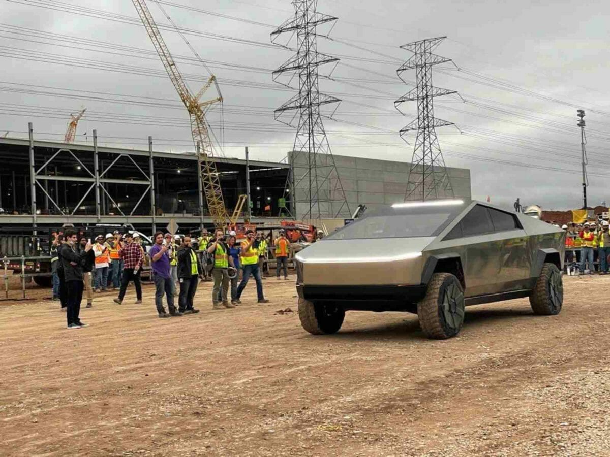 Tesla cybertruck