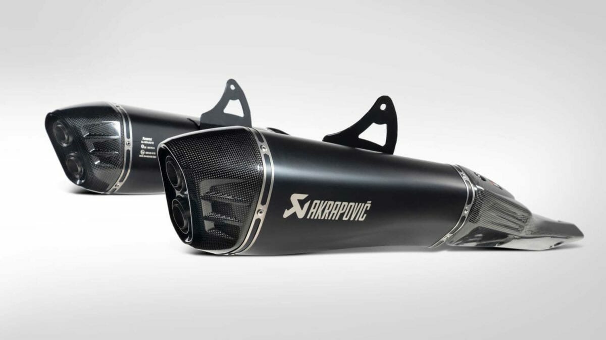 2021 Suzuki Hayabusa akrapovic exhaust