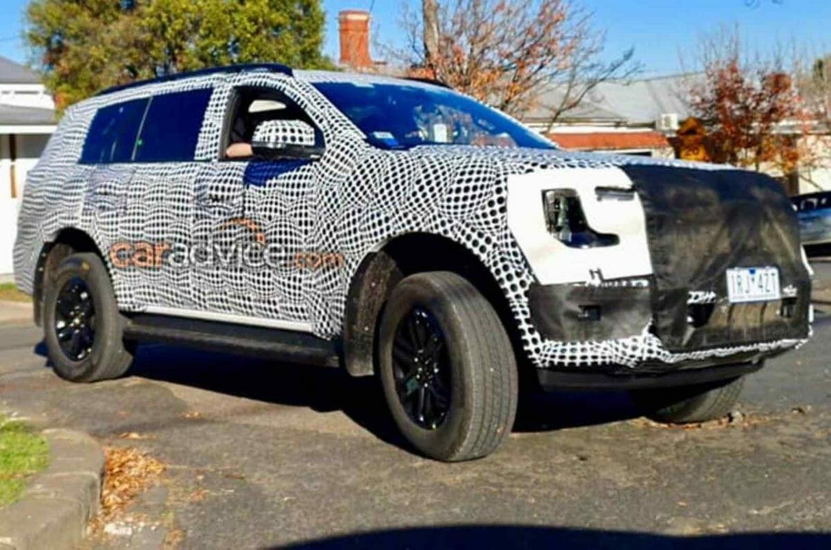 2022 Ford Endeavor_Everest Spied