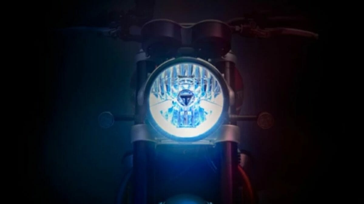 Triumph Speed Twin Teased (1)