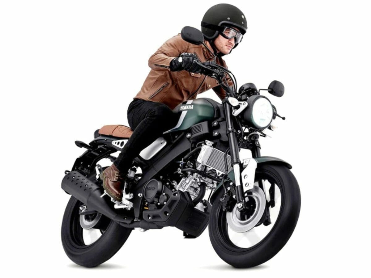 Yamaha XSR 155 matte green (1)