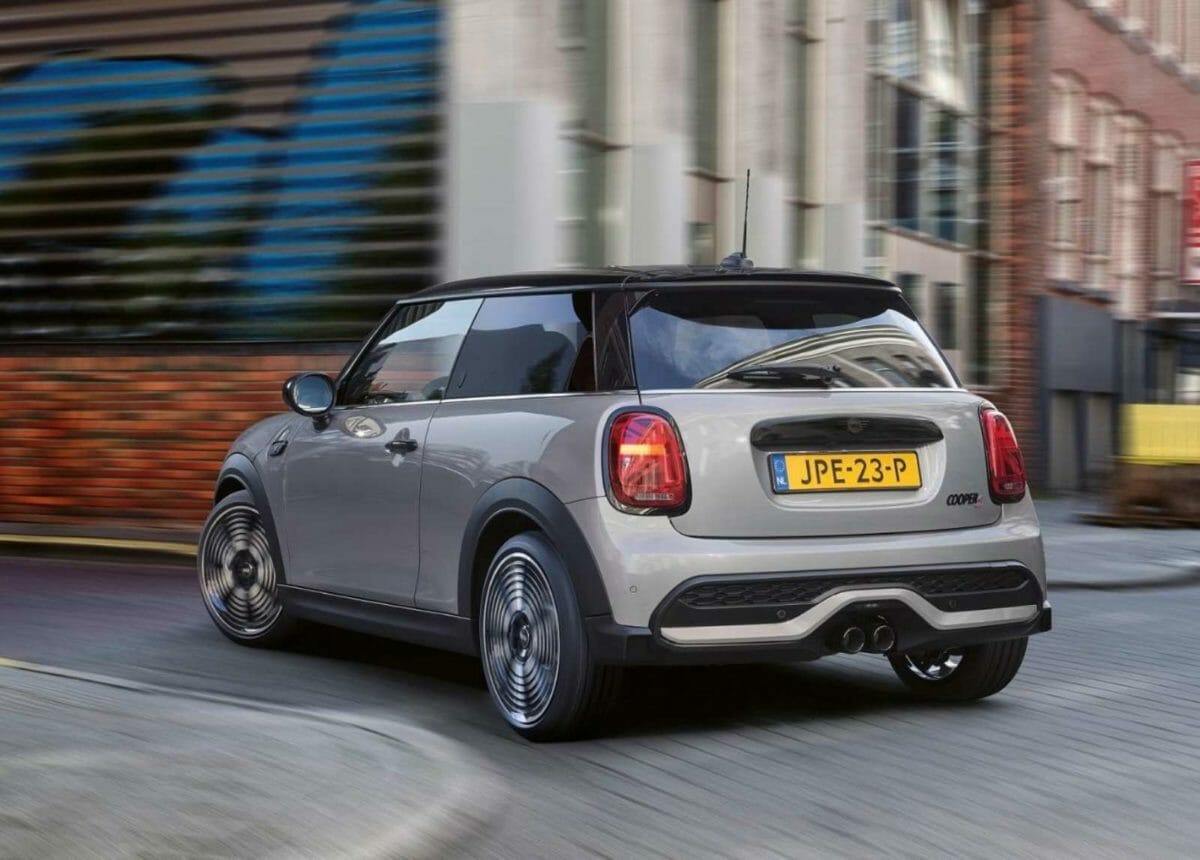 2021 Mini (2)