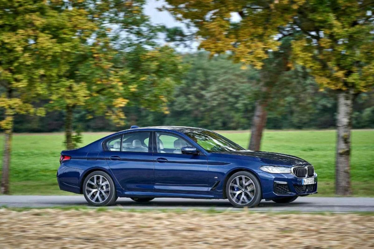 BMW 5 series facelift (4)