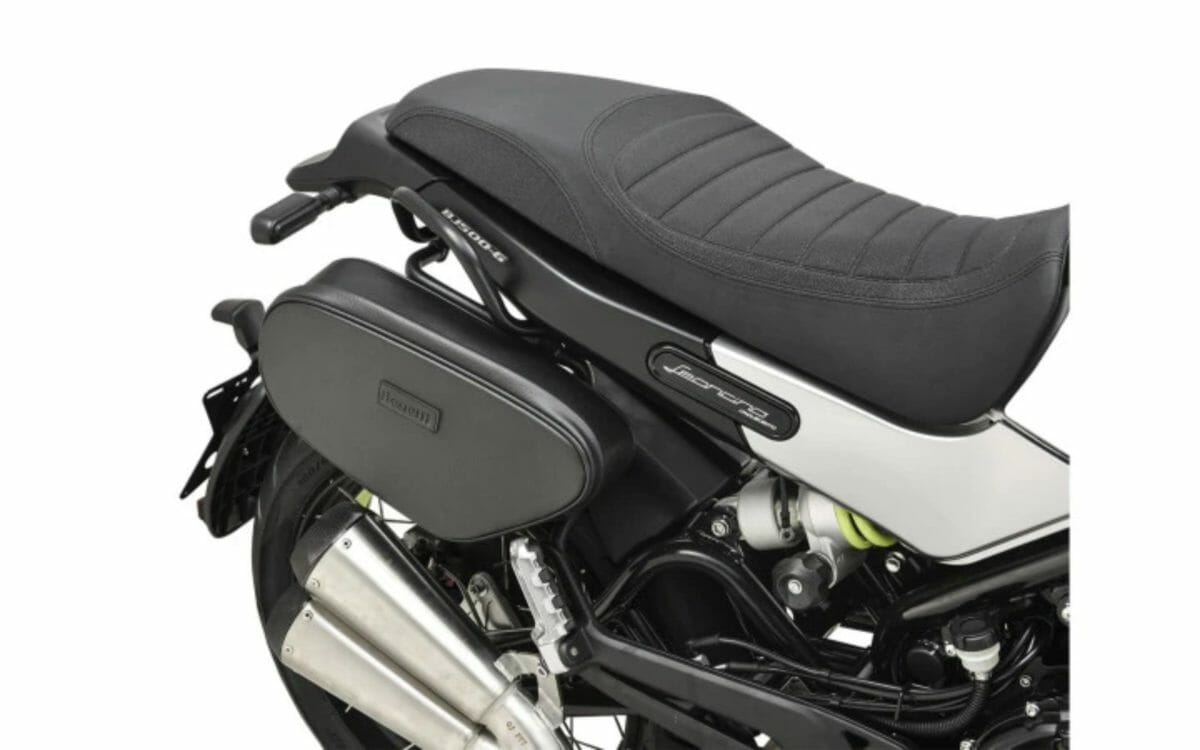 Benelli Leoncino 500 Sport (3)