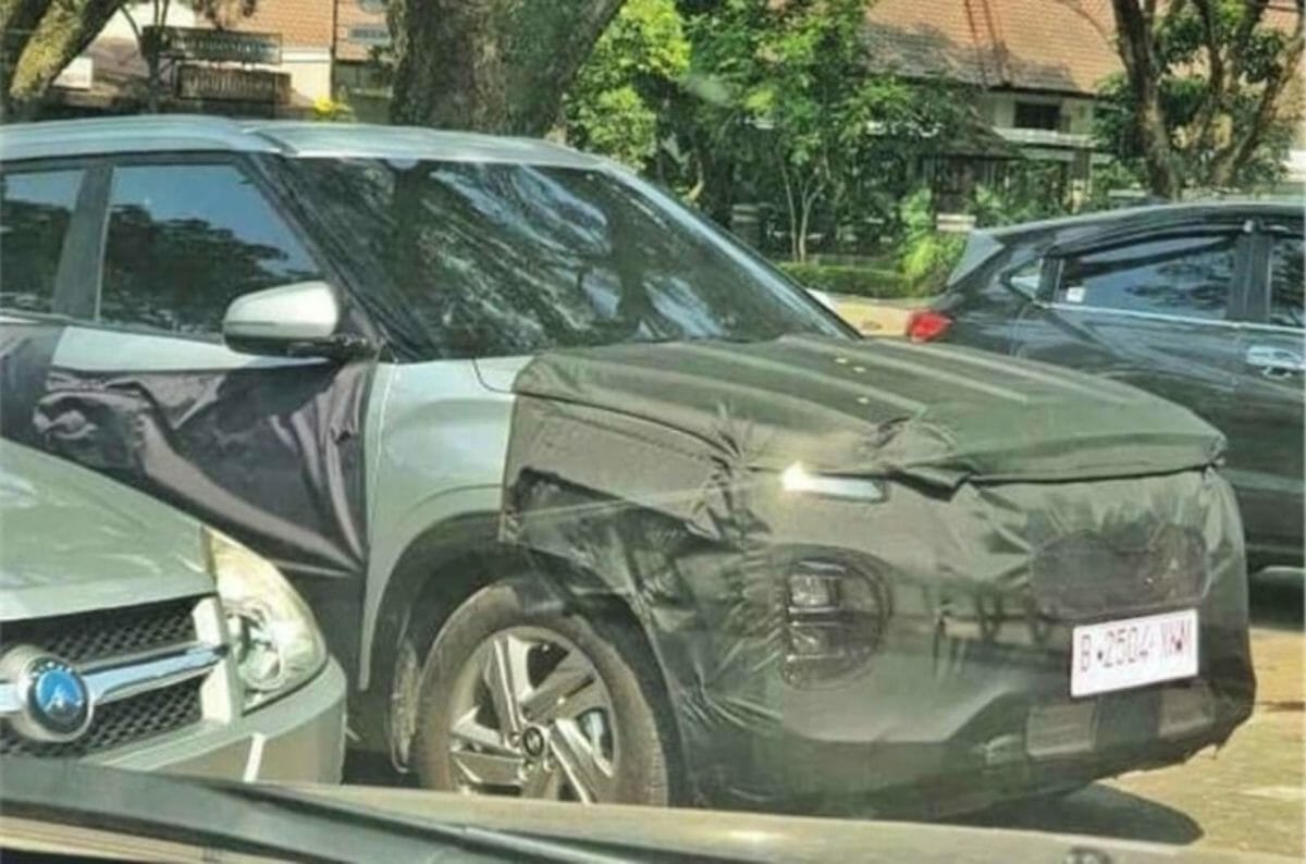 Hyundai Creta Facelift spied (1)