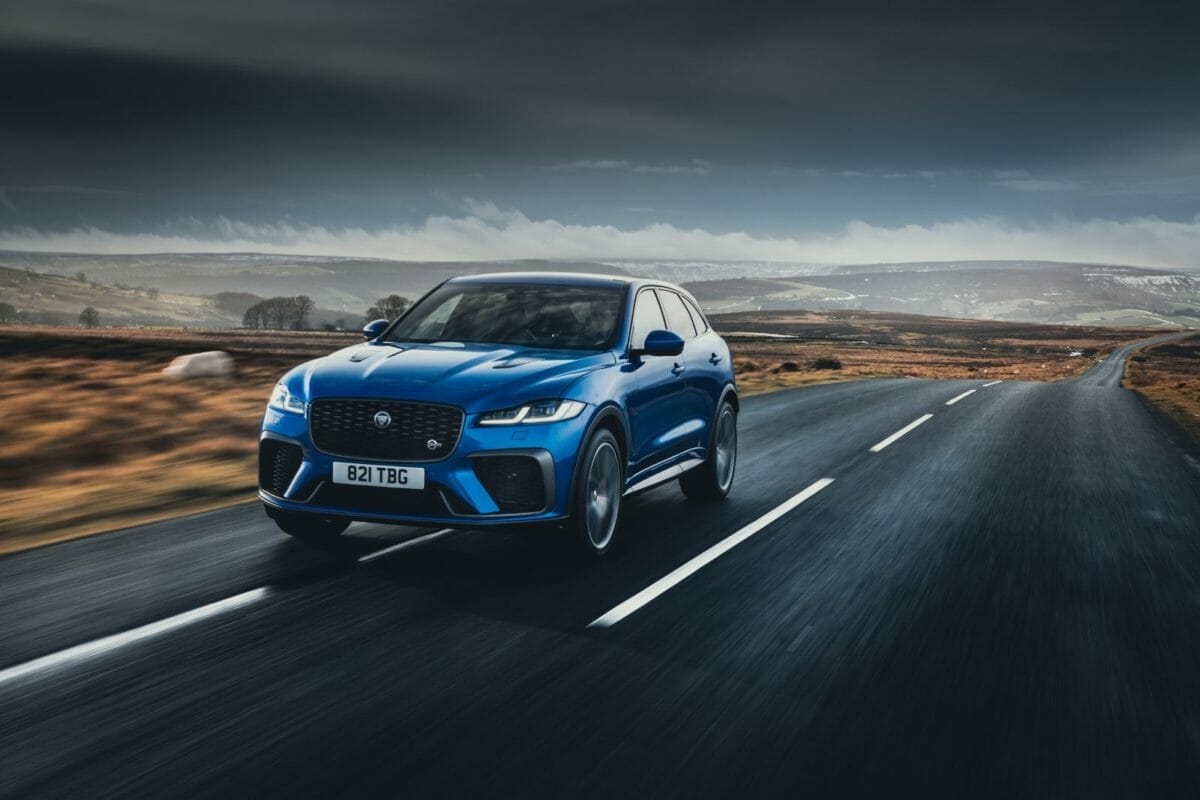 Jaguar F Pace SVR