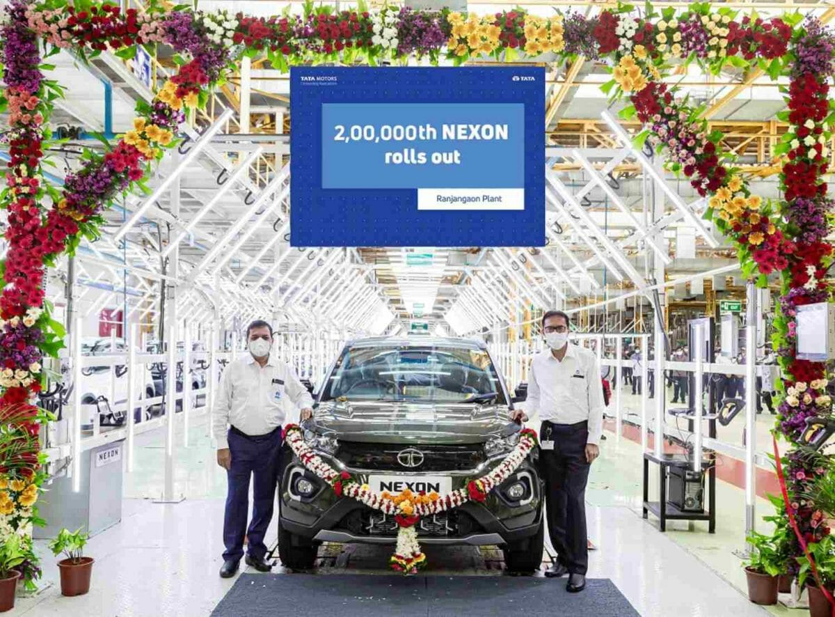 Tata Nexon 2,50,000th unit (1)