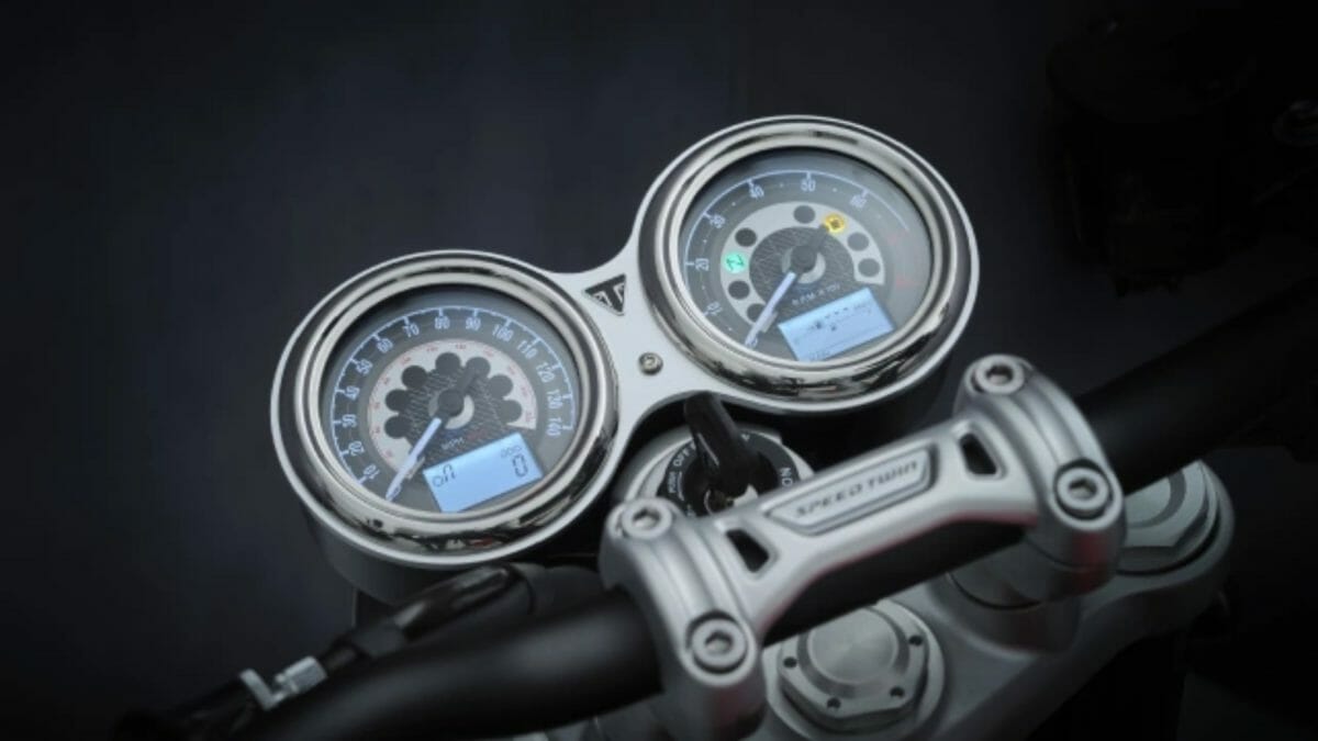 Triumph Speed Twin 2021 (1)