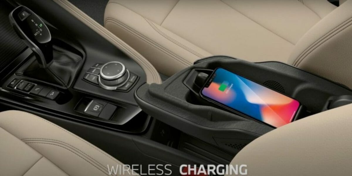BMW X1 Tech edition wireless charging (1)