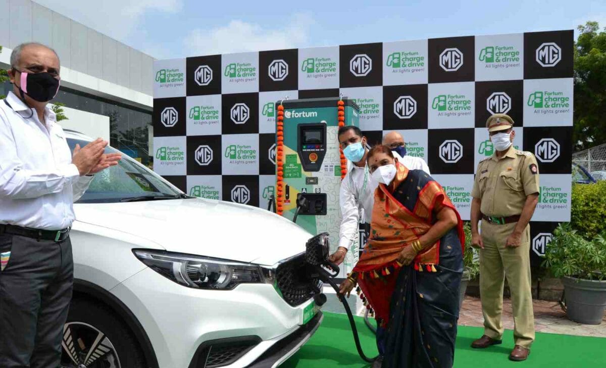 MG Motor India and Fortum set up a  kW Superfast EV charging station in Pune