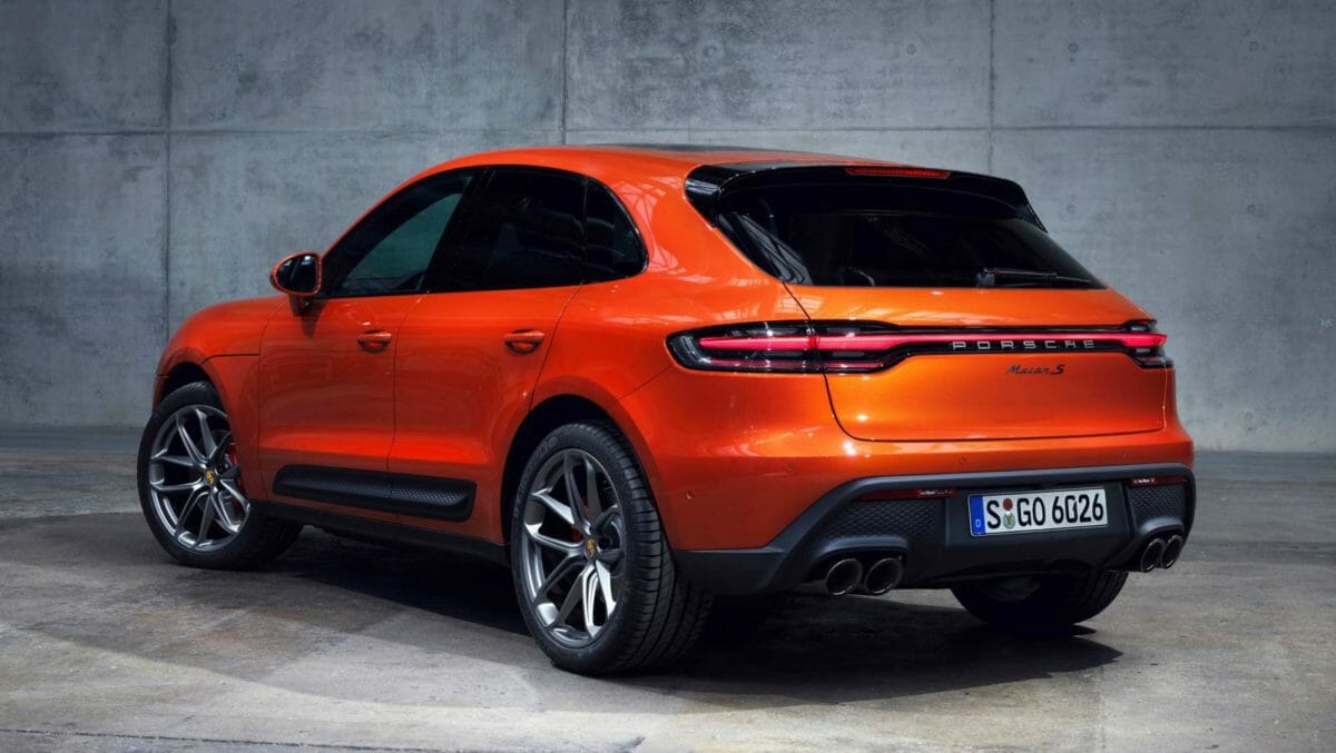 Porsche Macan facelift rear (1)