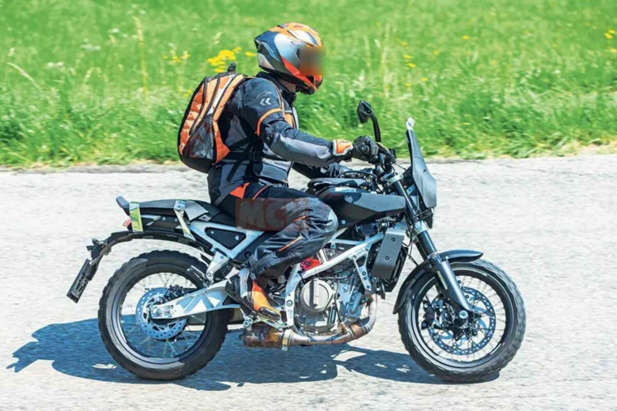 2022 Husqvarna 401 spied (1)