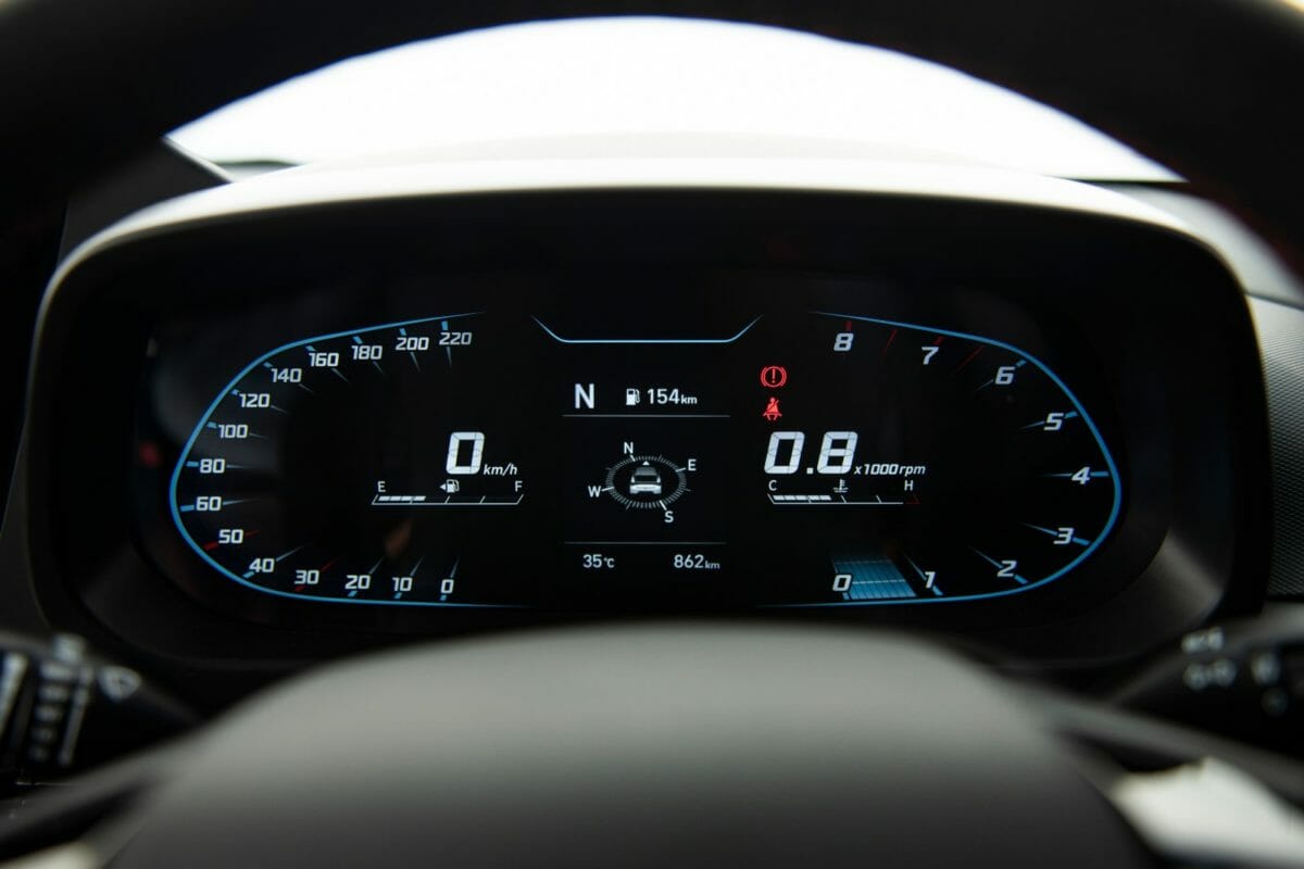 Hyundai i20 N Line intrsument cluster