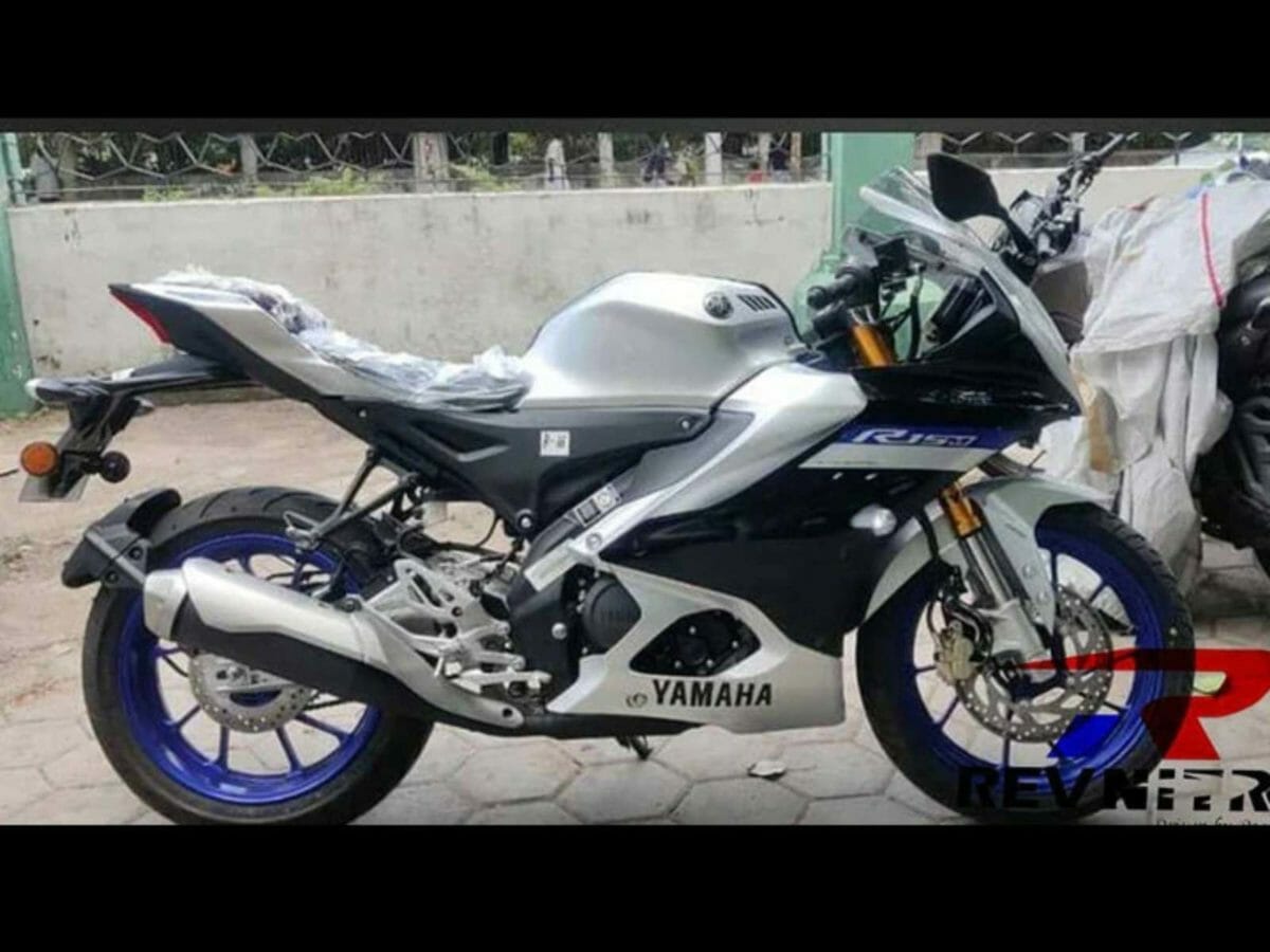 Yamaha R15M Spied (2)