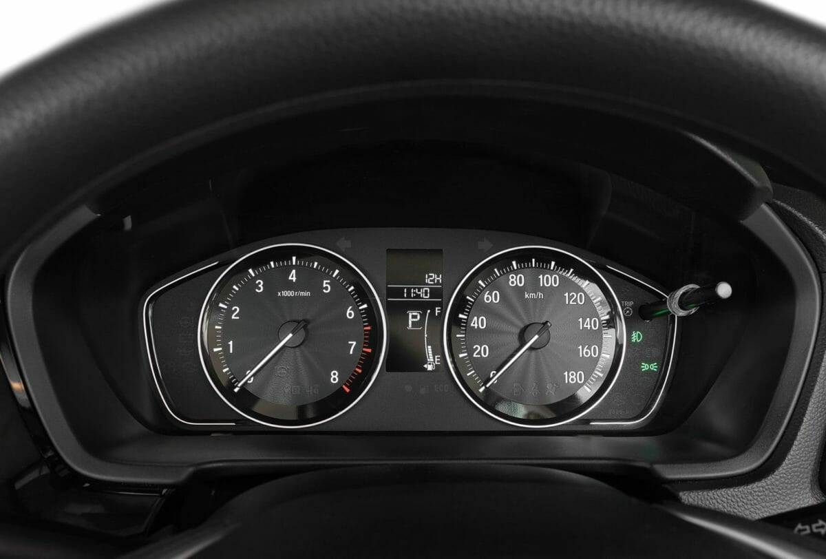 honda amaze facelift speedometer