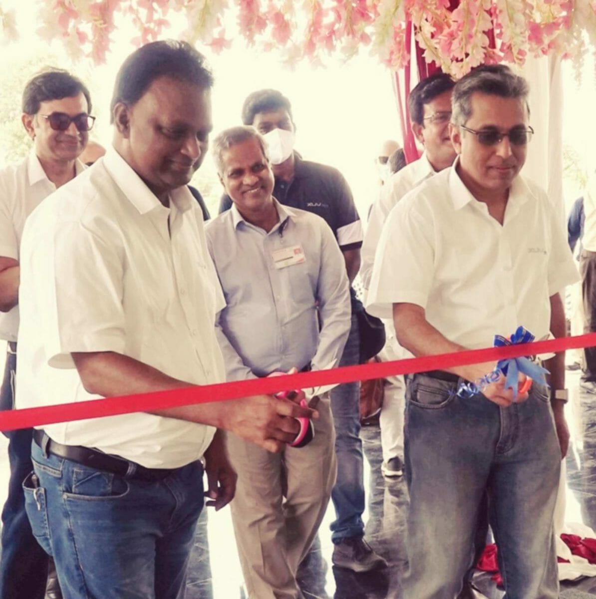 mahindra suv track inaugration