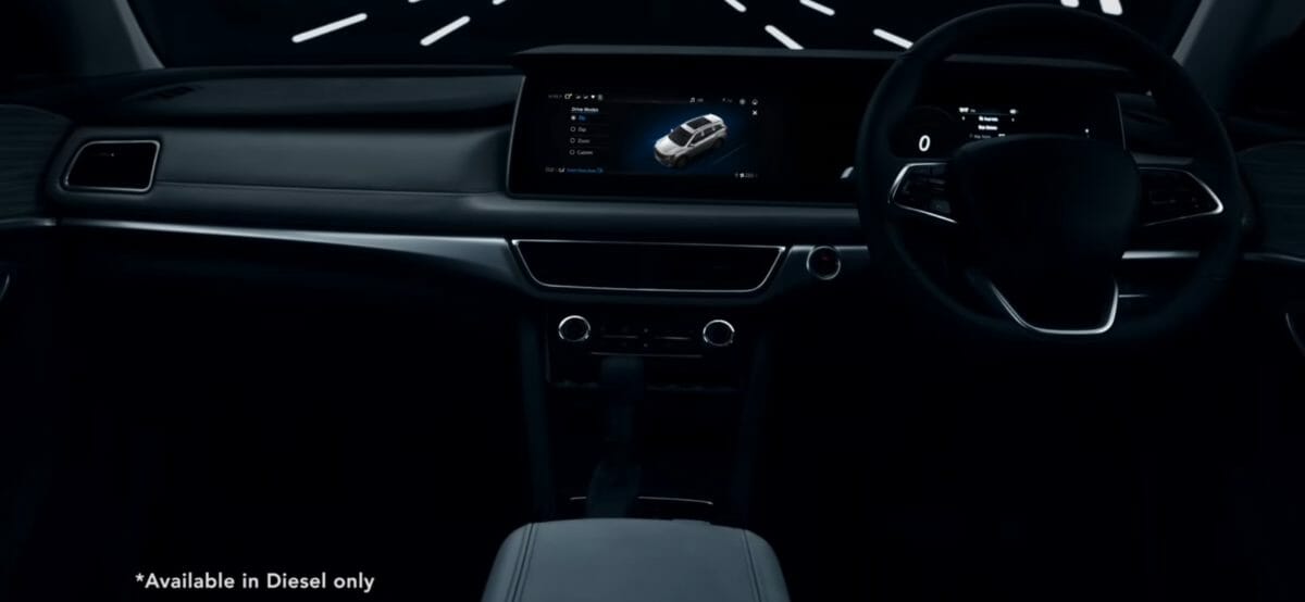 xuv700 interior teaser