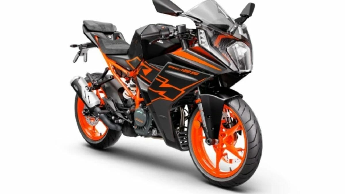 2021 KTM RC 200 and RC 125 (4)