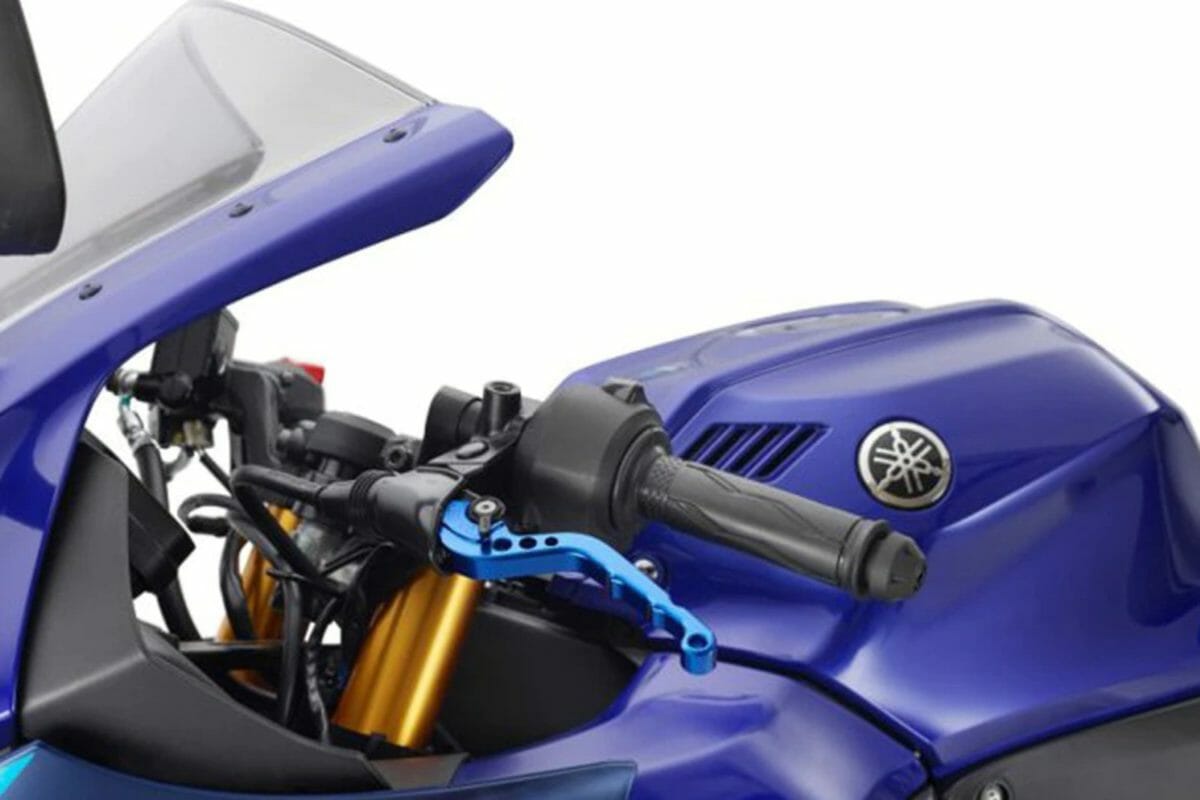 2021 Yamaha R15 V4 Accessories (1)