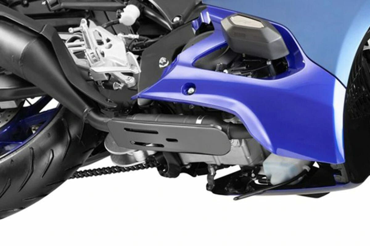 2021 Yamaha R15 V4 Accessories (5)