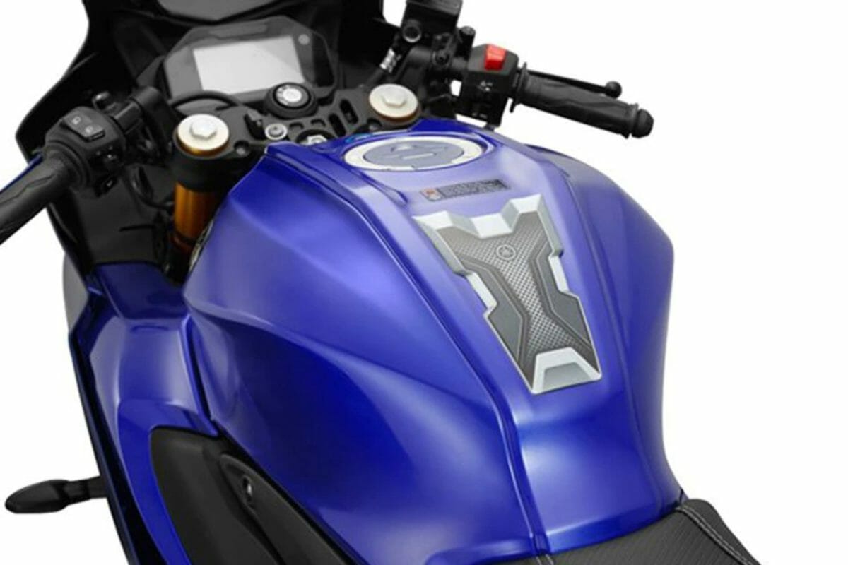 2021 Yamaha R15 V4 Accessories (6)