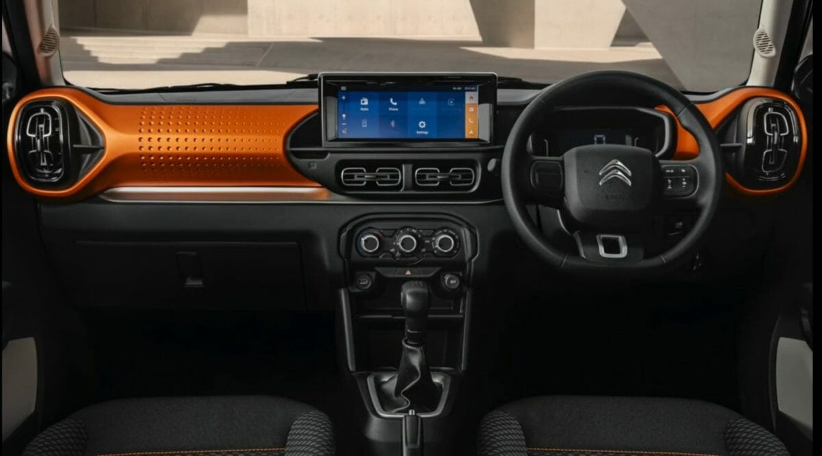 Citroen C3 revealed for india dashboard