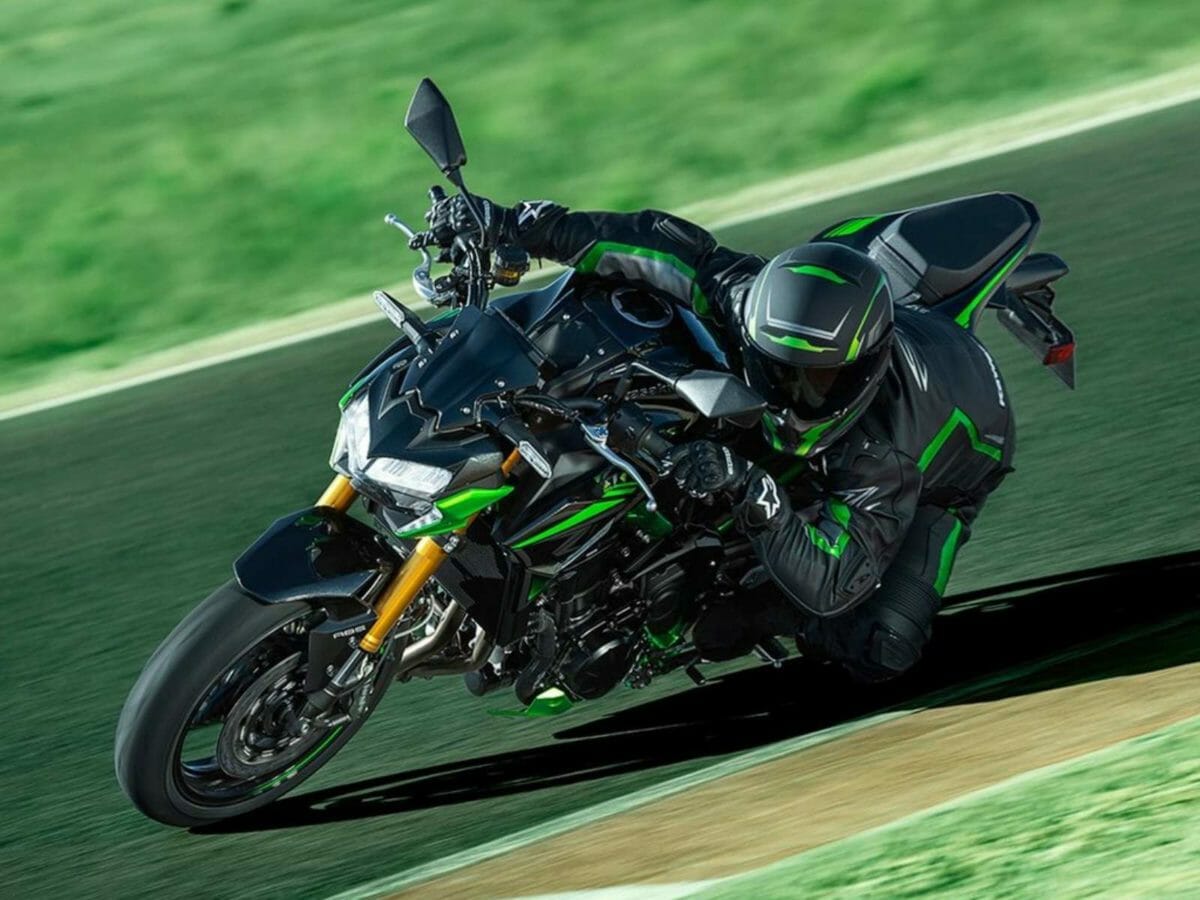 Z900 sugomi hotsell