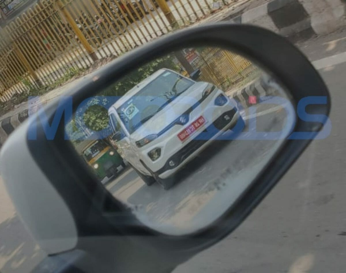 Maruti suzuki XL spied front