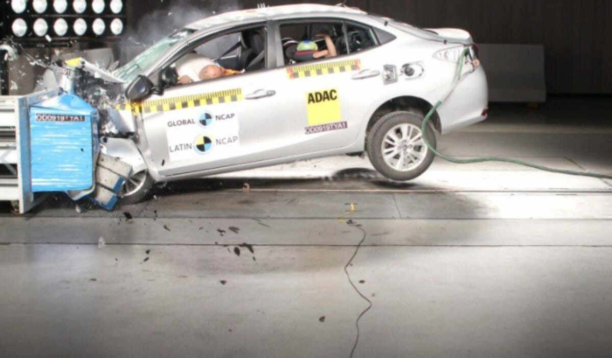 Toyota Yaris Latin NCAP Frontal Offset Deformable test