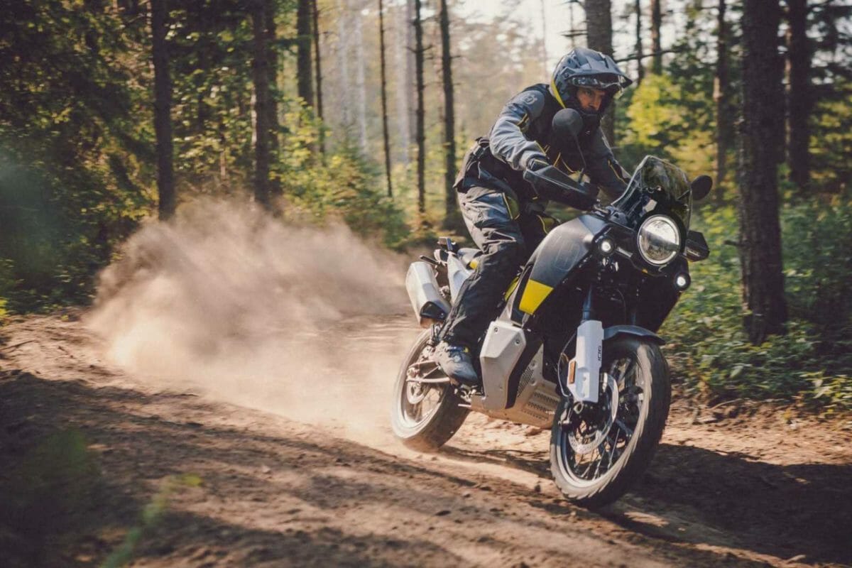 2022 Husqvarna Norden 901