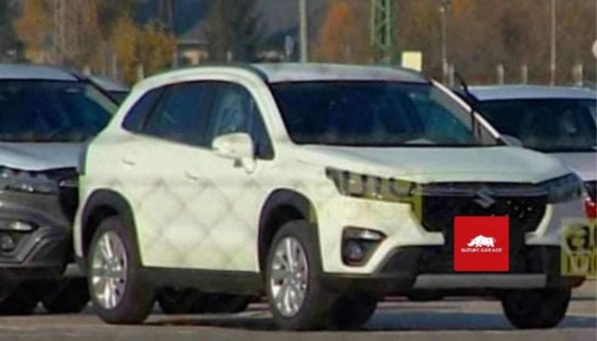 2022 Suzuki S Cross 1