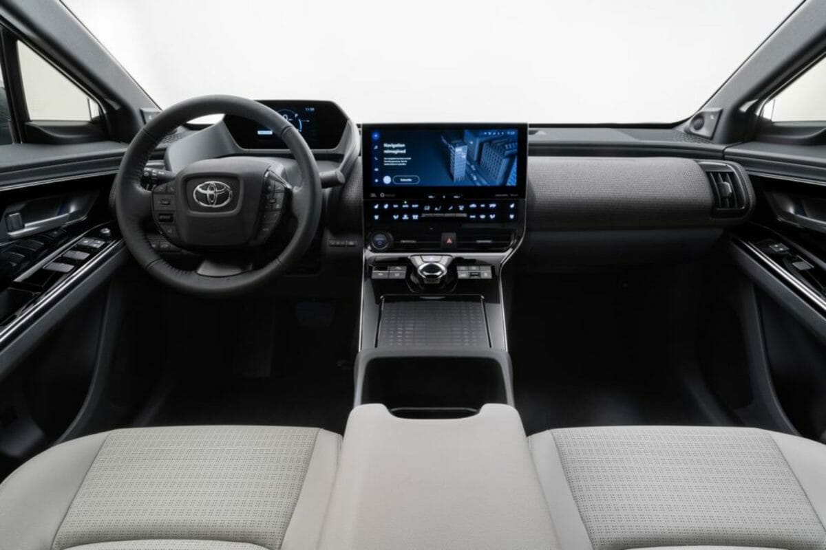 2022 Toyota bZ4X Dashboard