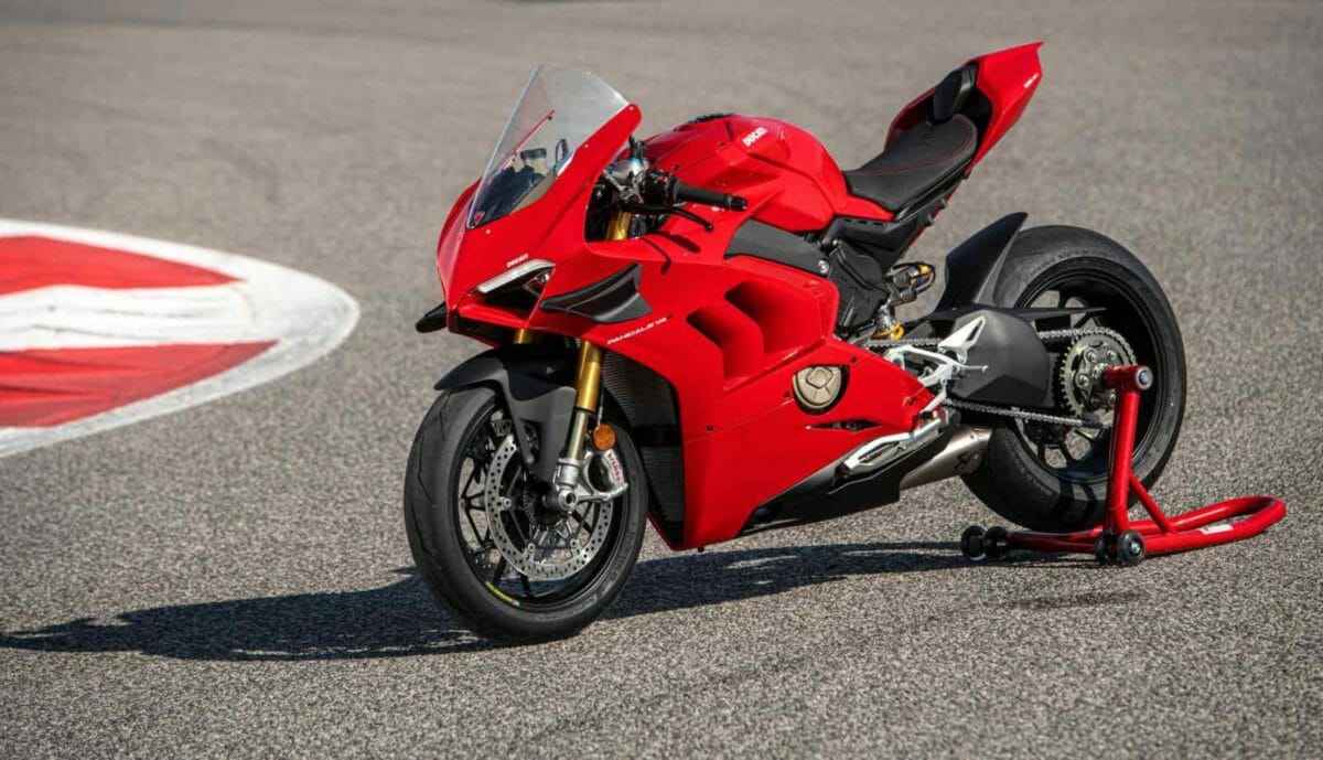 2022 Ducati Panigale V4 Breaks Cover!