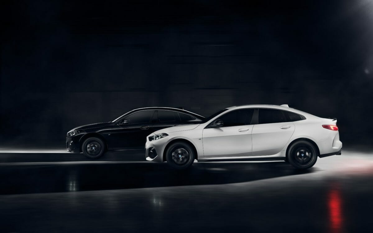 BMW i Black Shadow Edition twins