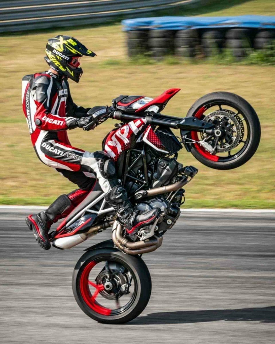 Ducati Hypermotard wheelie