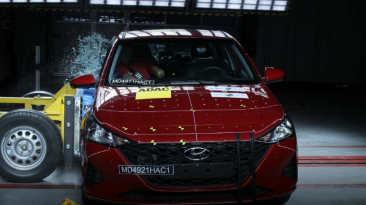 Hyundai Verna Latin NCAP Side Barrier (2)